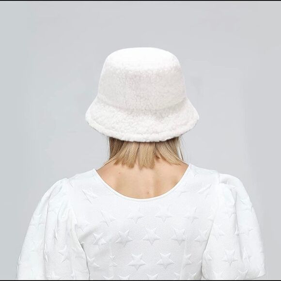 NWT Wool + Pepper Co. Fuzzy Smiley Bucket Hat - Picture 3 of 5